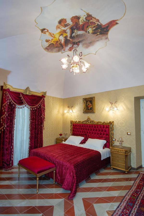 Palazzo Tilli Casoli  Exterior photo