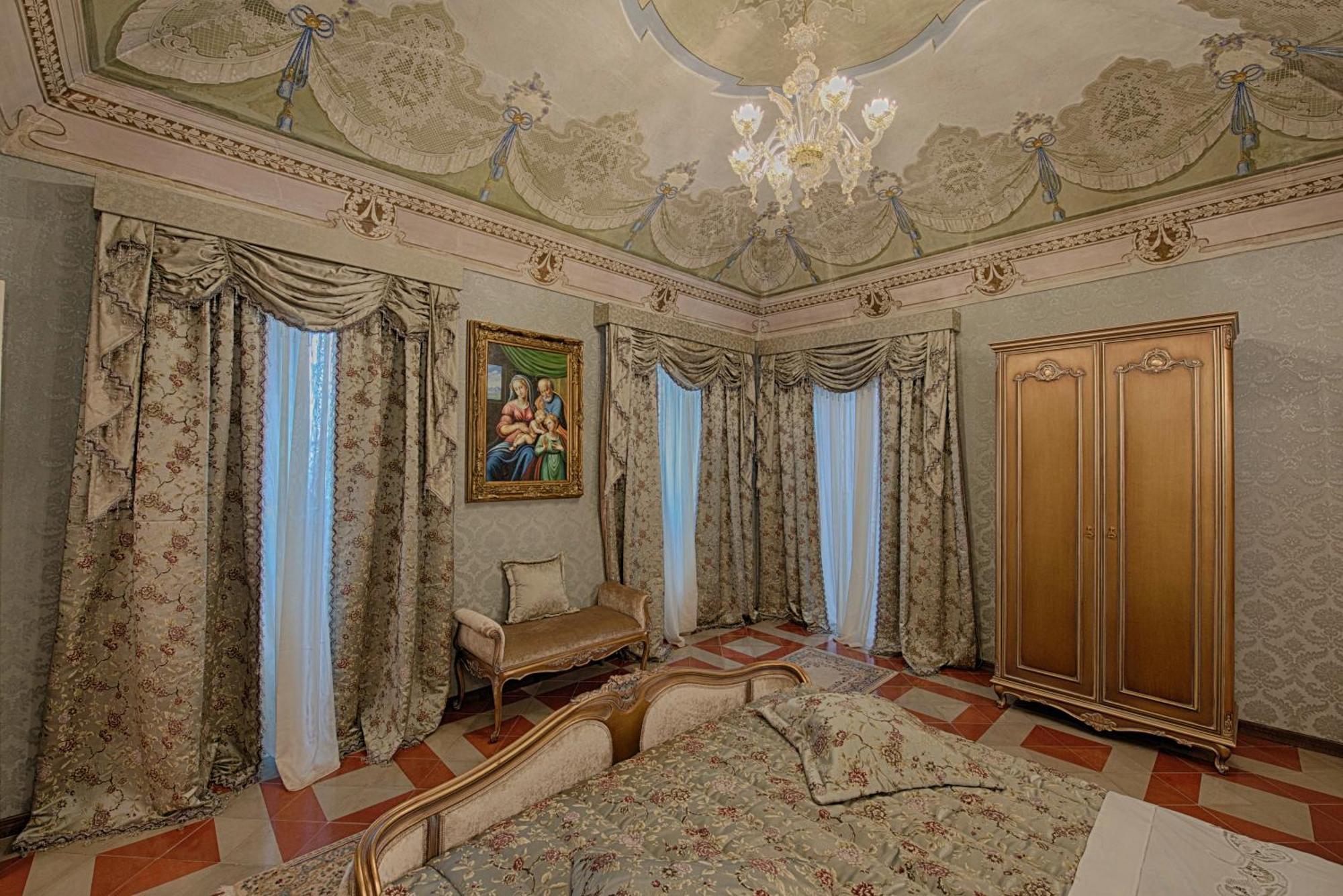 Palazzo Tilli Casoli  Exterior photo